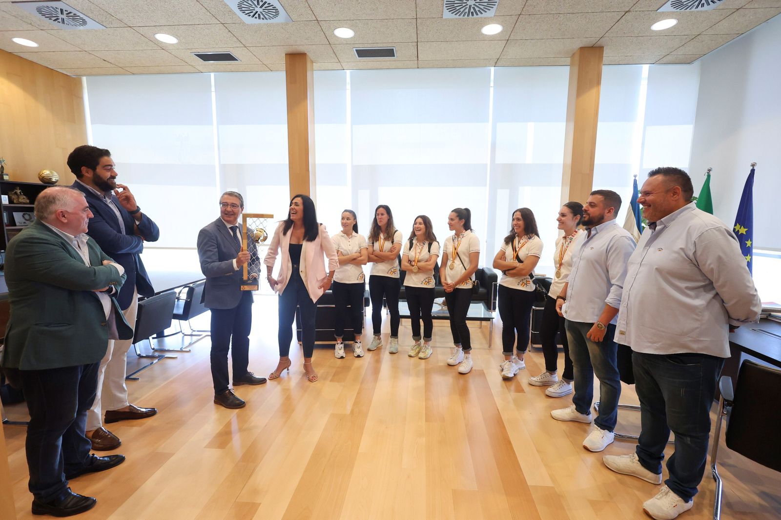 Recibimiento a las campeonas del Costa del Sol