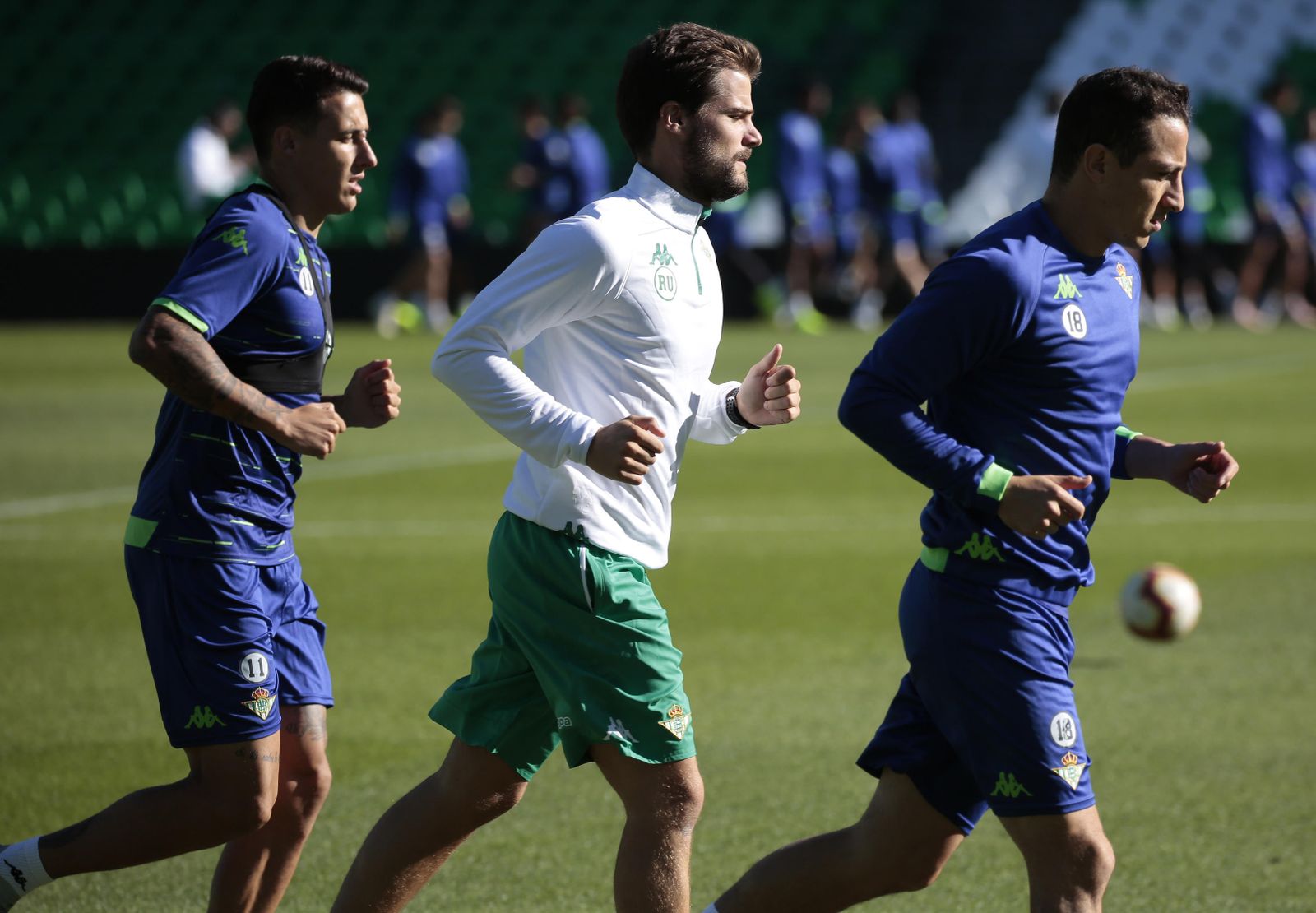 Guardado realiza carrera continua.