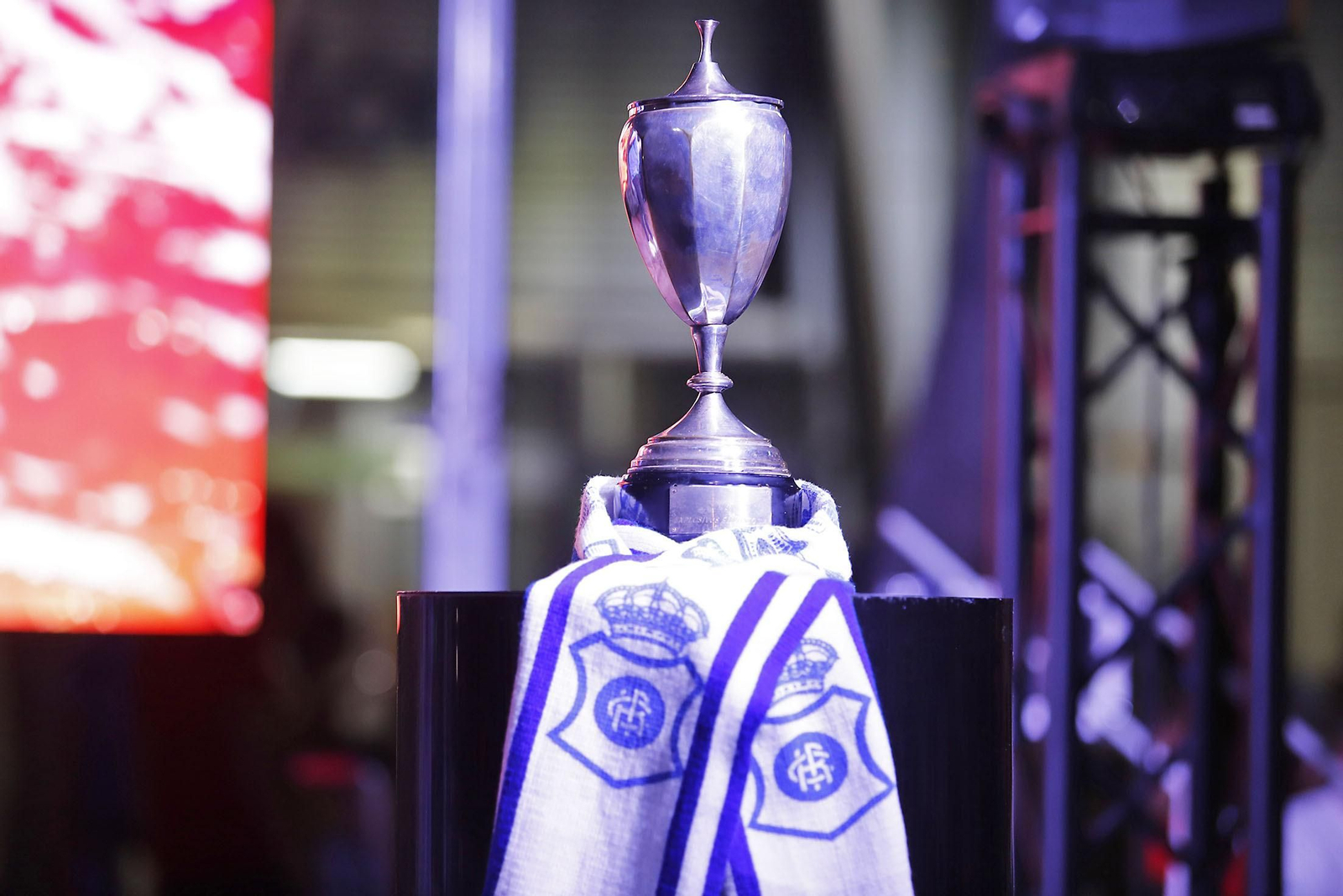 Imágenes de las nuevas equipaciones del Recreativo de Huelva para la temporada 2023/24