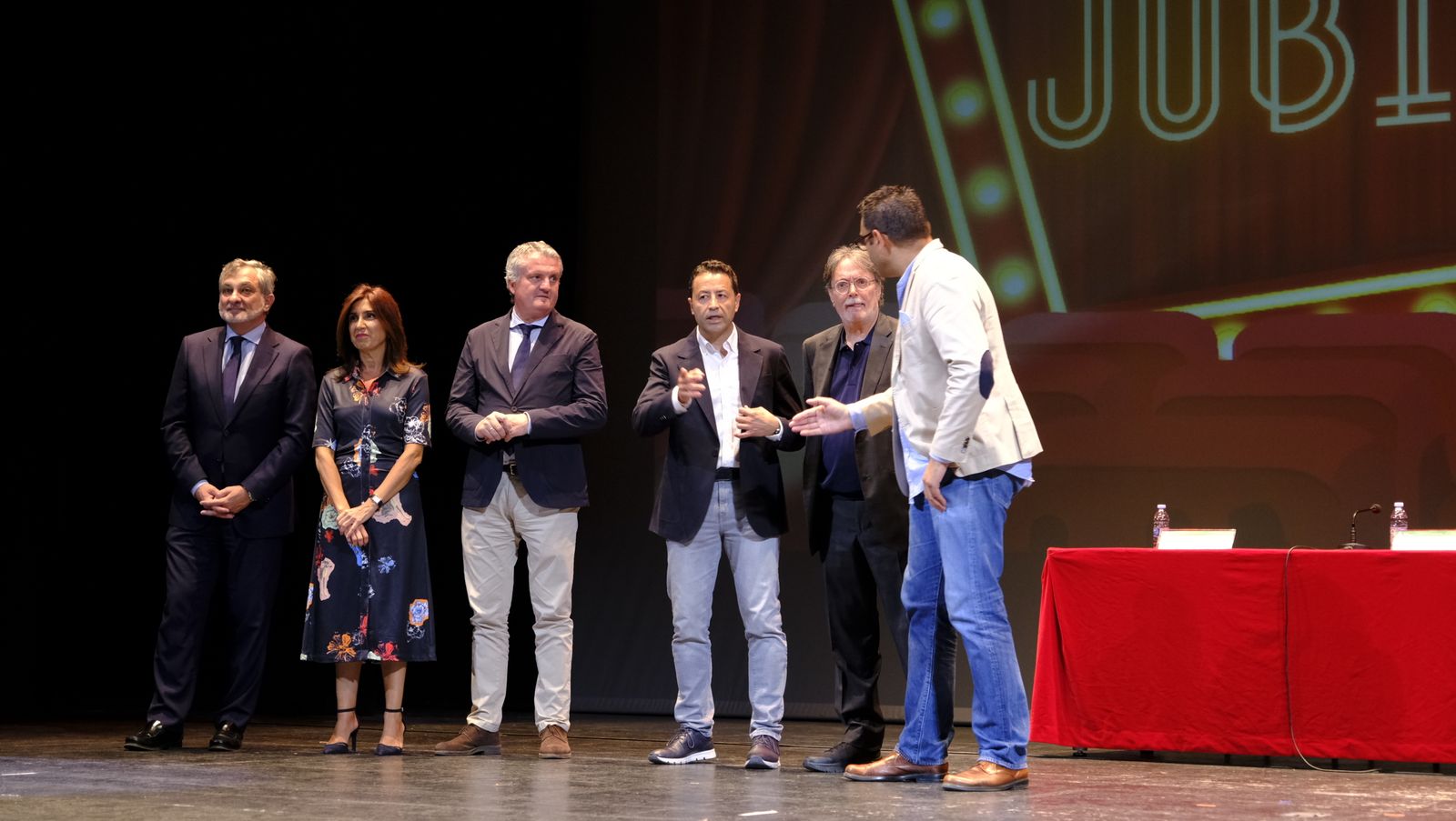 Imágenes del acto de jubilación de los profesionales del Distrito Sanitario Almería