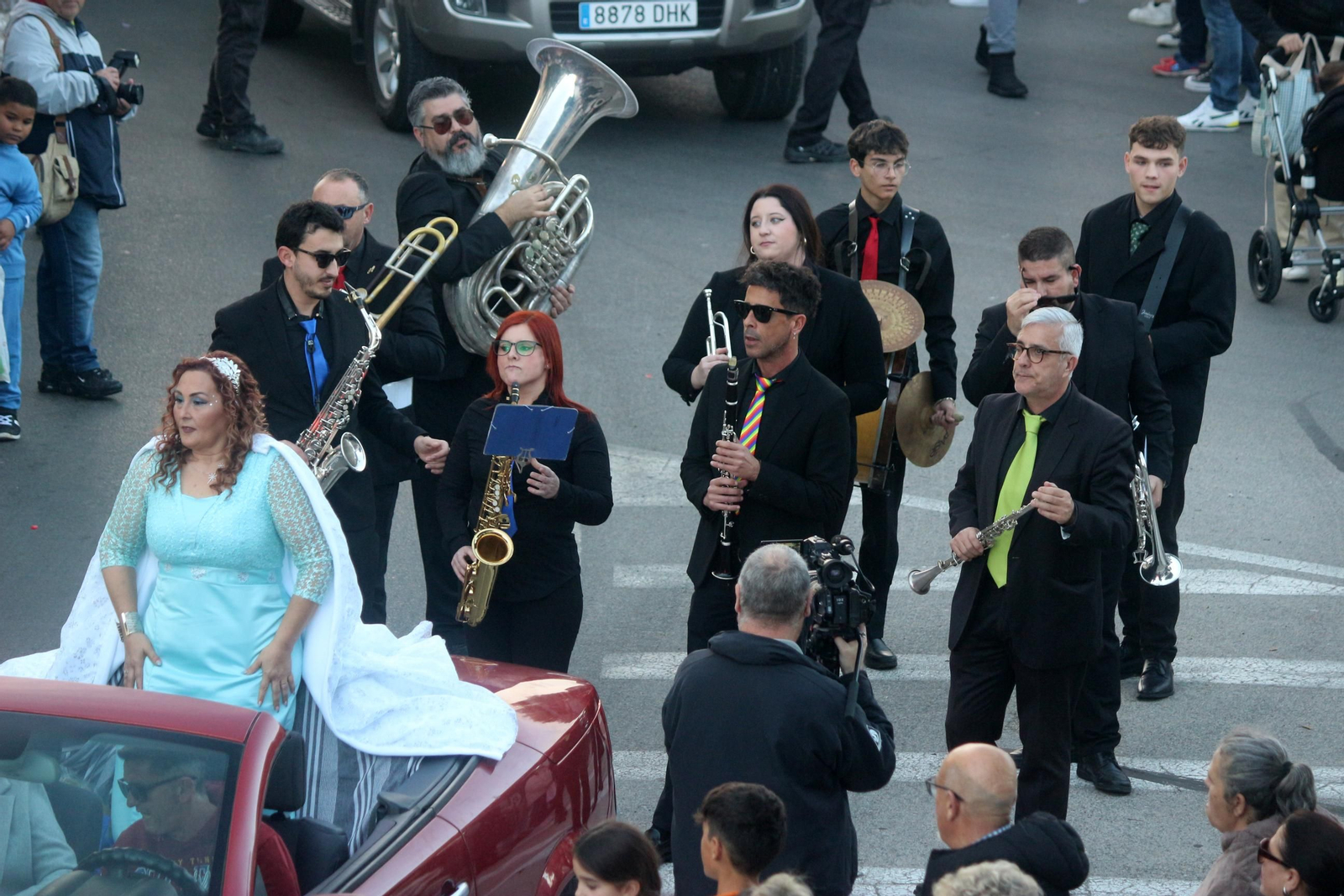 Así ha vivido el Río San Pedro su  original 'Cabalgata de la Ilusión'