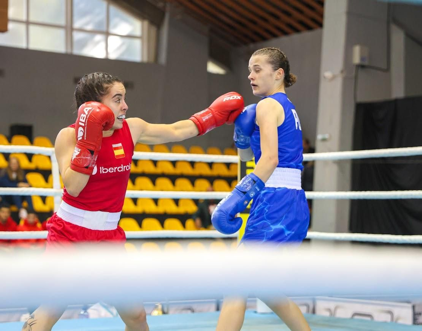Carmen González, en uno de sus combates en Sofía.