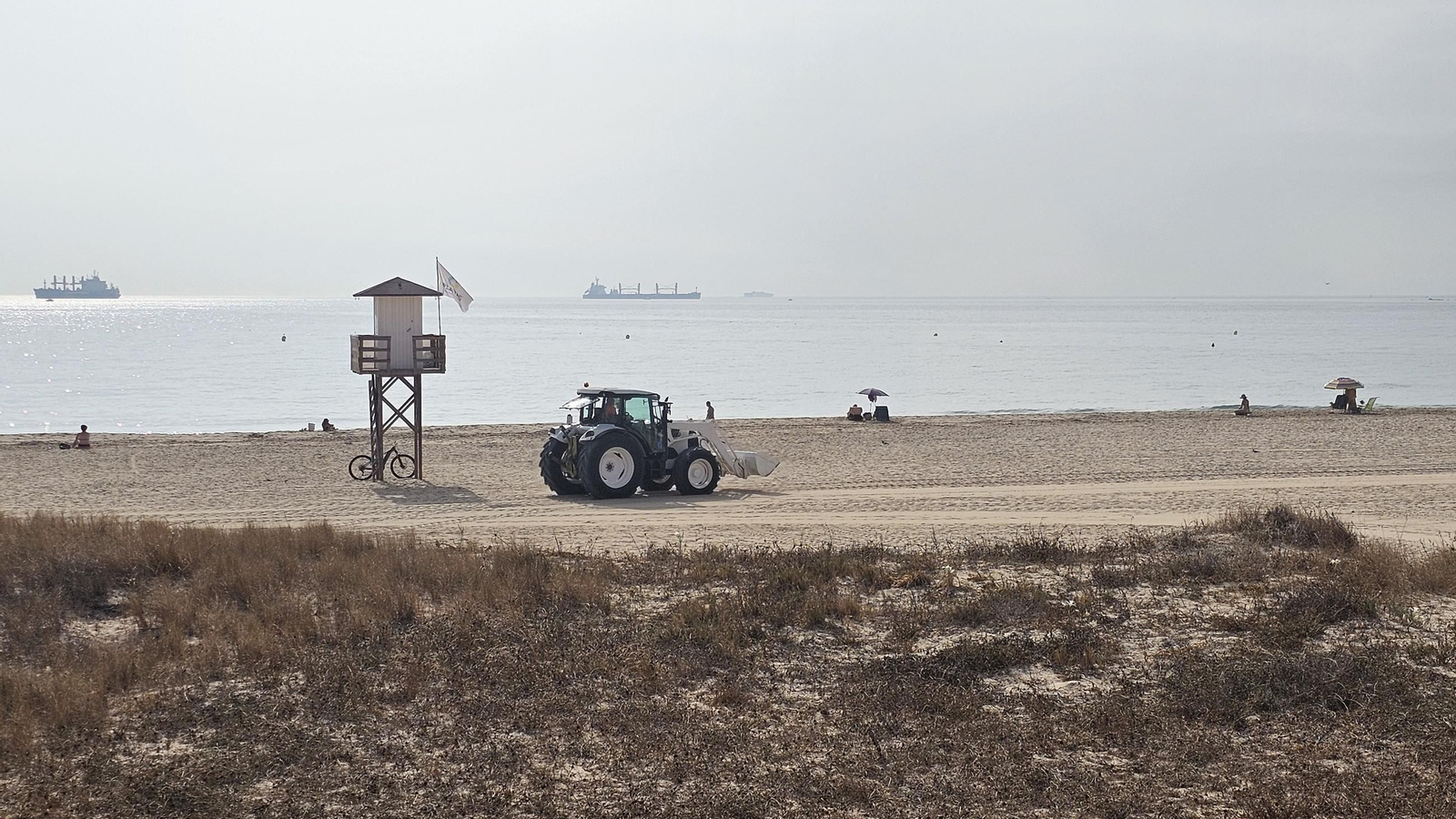 Fotos de un sábado en la playa de Getares de Algeciras
