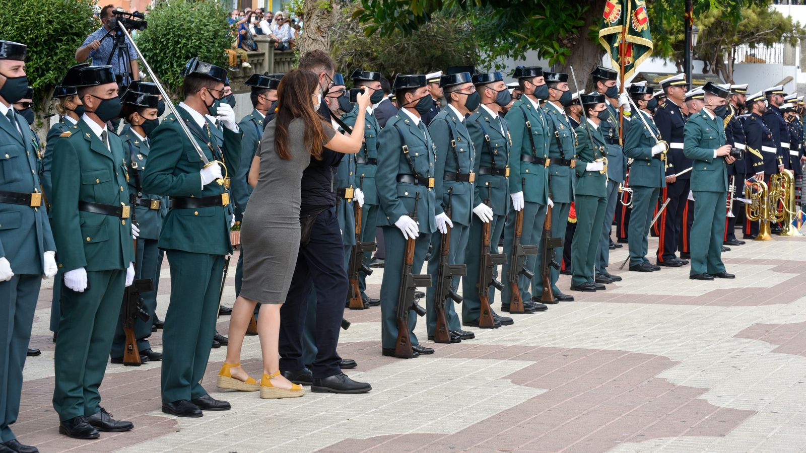 Las fotos de los actos de la Guardia Civil en Tarifa por la festividad de la Virgen del Pilar