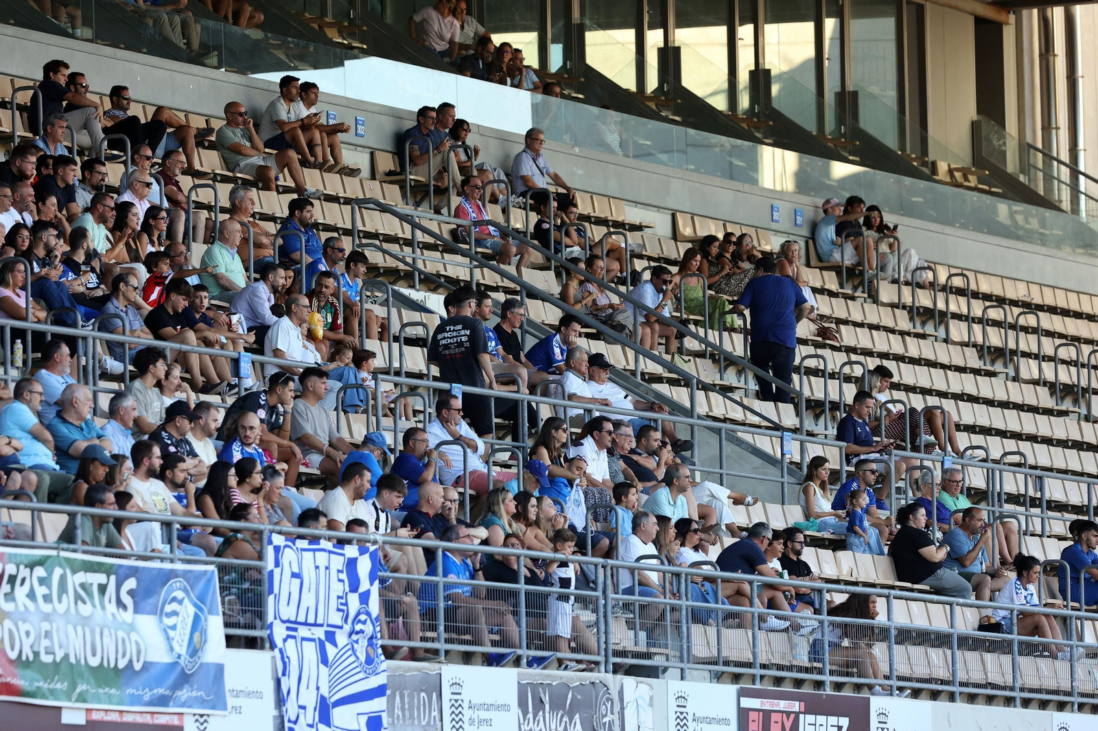 Búscate en el amistoso entre el Xerez DFC y el Ceuta B en Chapín