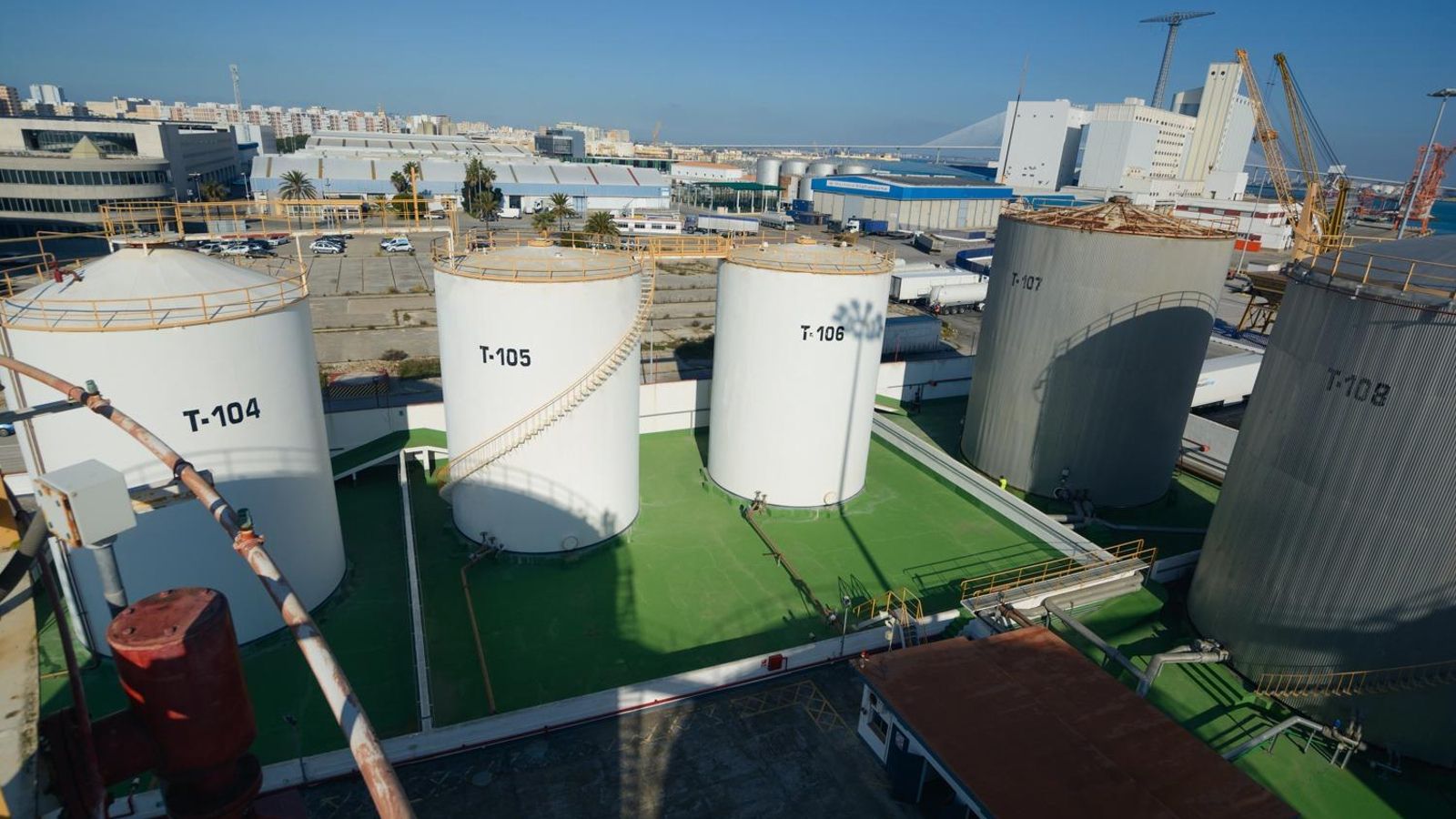 Instalaciones de Olivia Petroleum en la Zona Franca de Cádiz