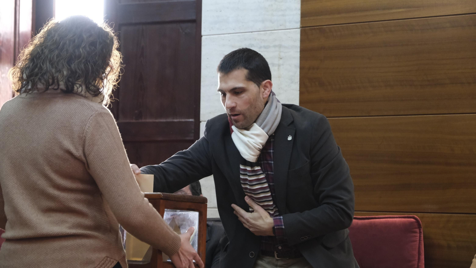 Imágenes de la investidura del nuevo Alcalde de Vera, Alfonso García Ramos