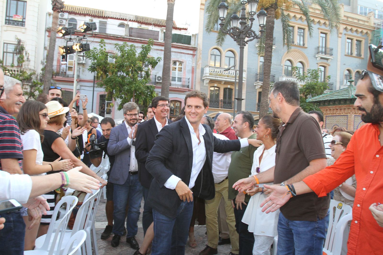Encuentro Ciudadanos con Albert Rivera en la Plaza de Las Monjas
