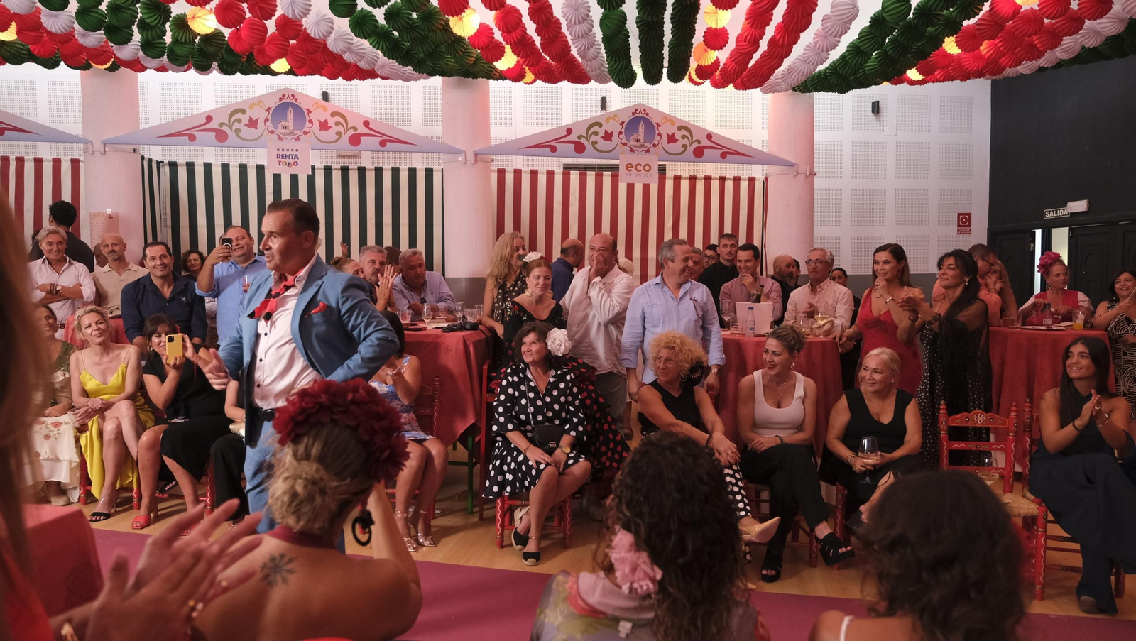 Así viven los almerienses el primer sábado de la Feria del Mediodía