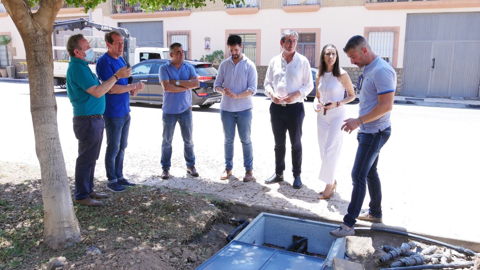 Las autoridades comprueban la instalación