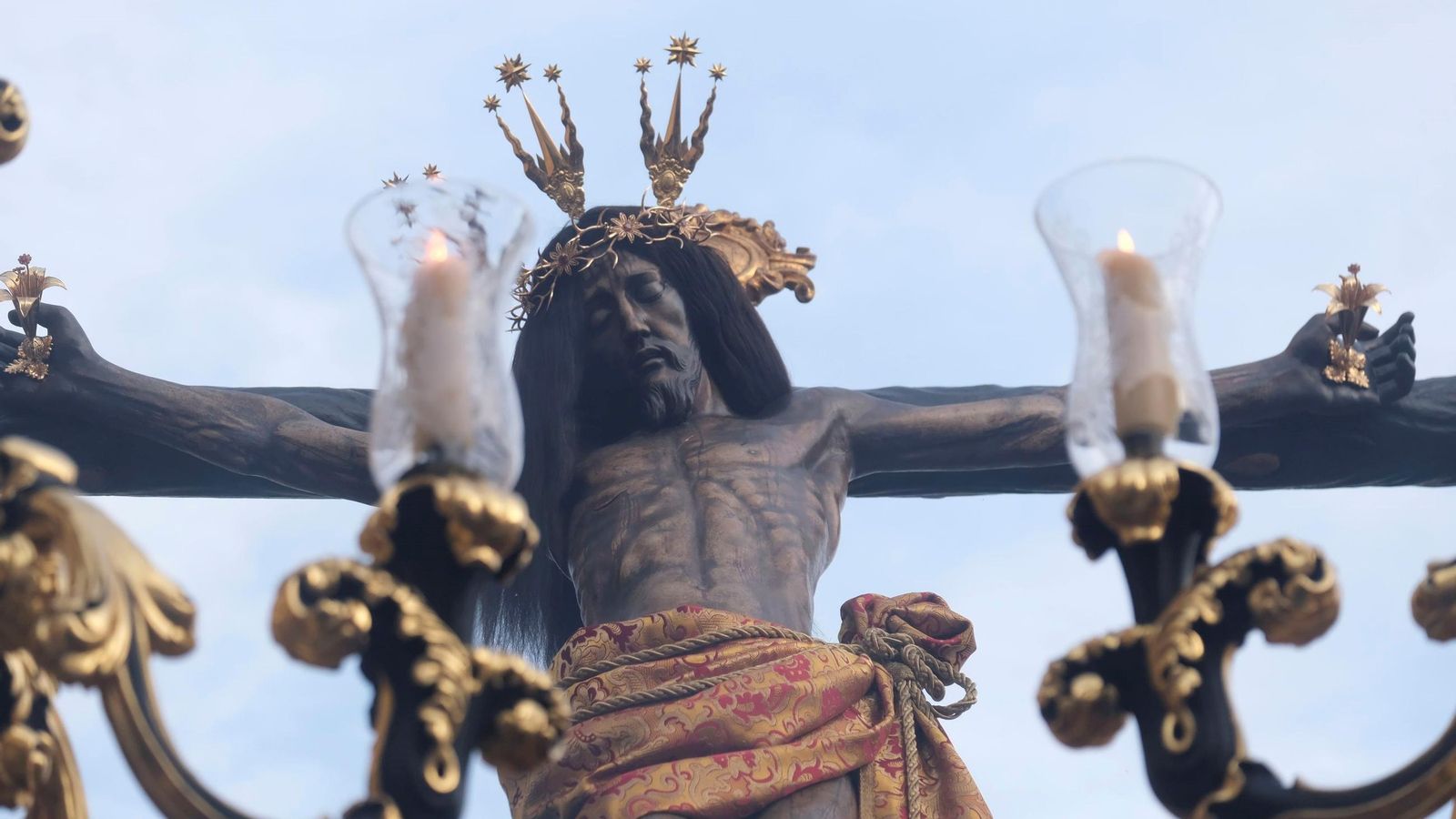 El Cristo del Remedio de Ánimas, en su paso procesional.