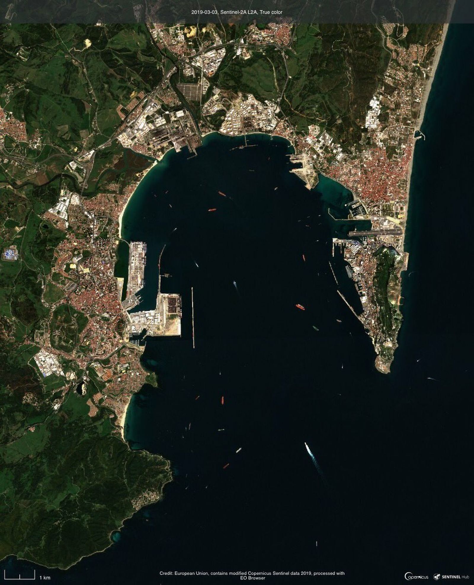 La Bahía, vista desde el espacio