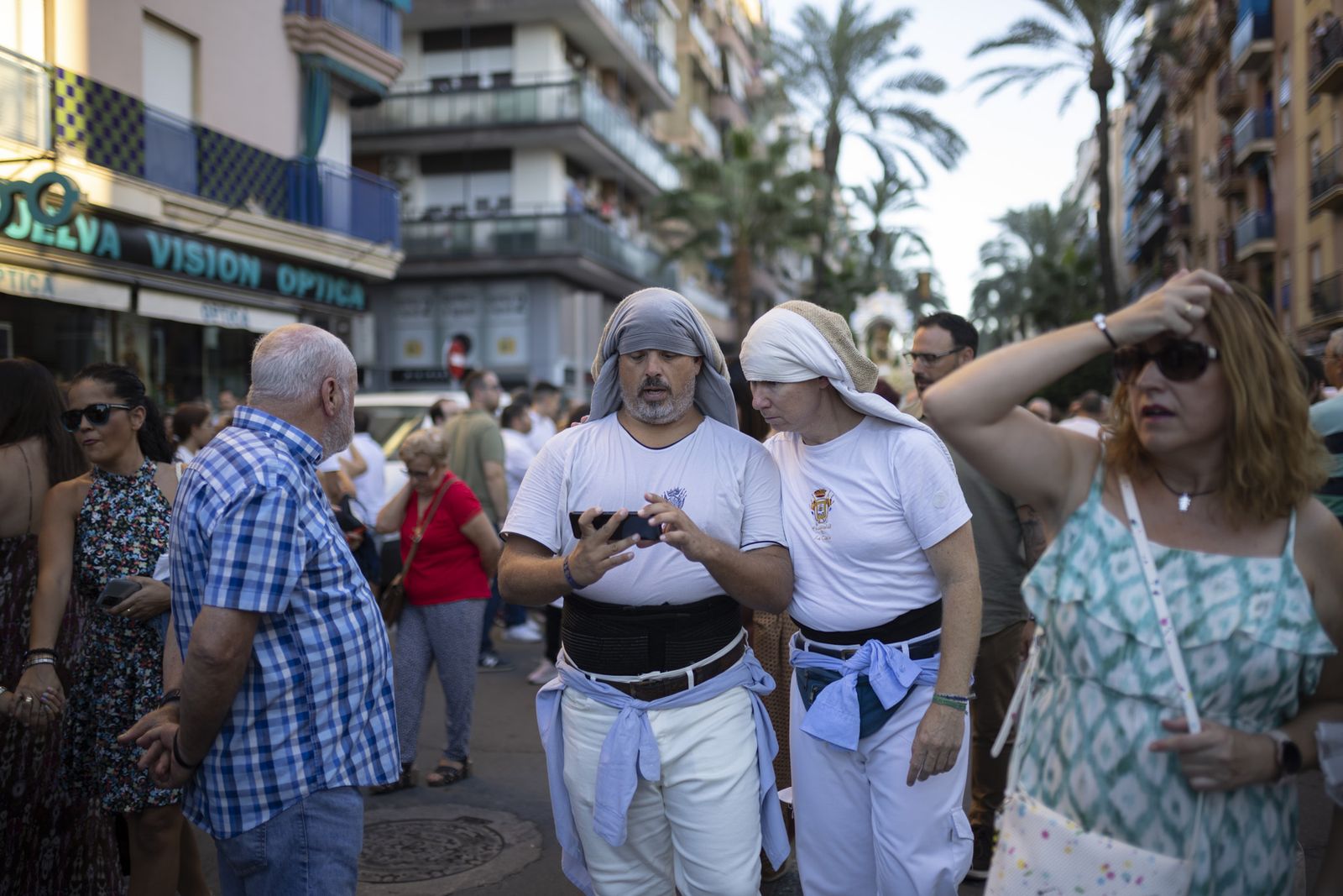 Imágenes de la salida de la Virgen de la Cinta desde la Catedral hacia el Santuario