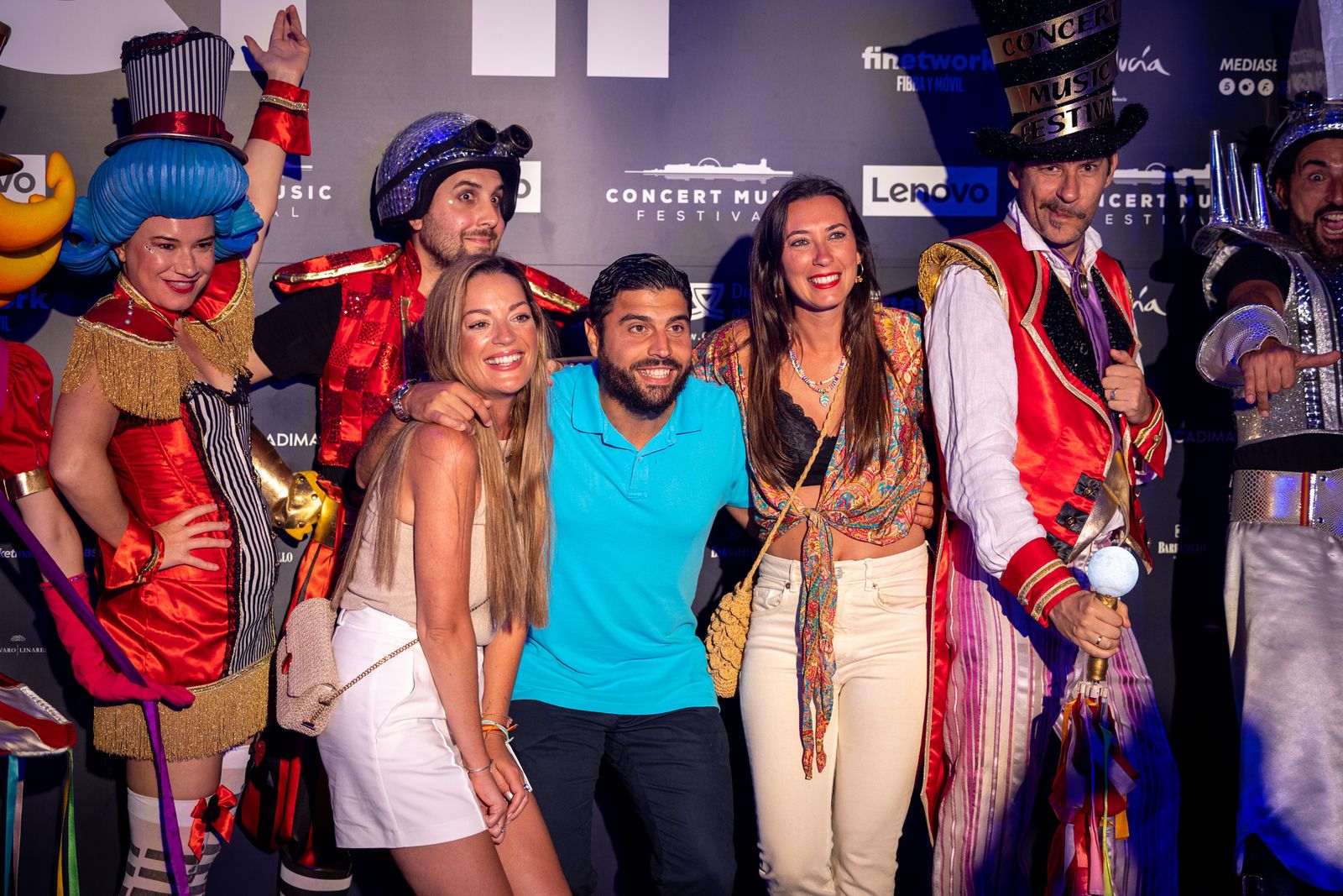 Búscate en el concierto de Taburete en el Concert Music de Chiclana