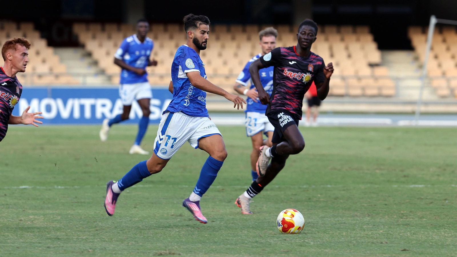 Imágenes del Xerez DFC contra el Águlas FC en Chapín