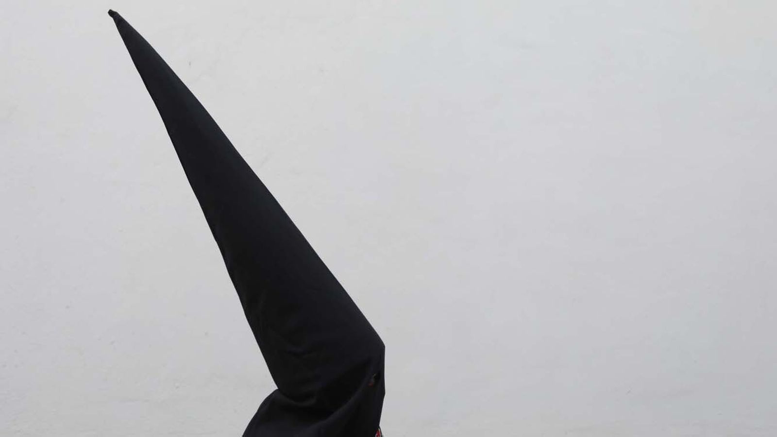 Las imágenes del Jueves Santo en Tarifa: Jesús Nazareno y María Santísima Virgen de la Paz