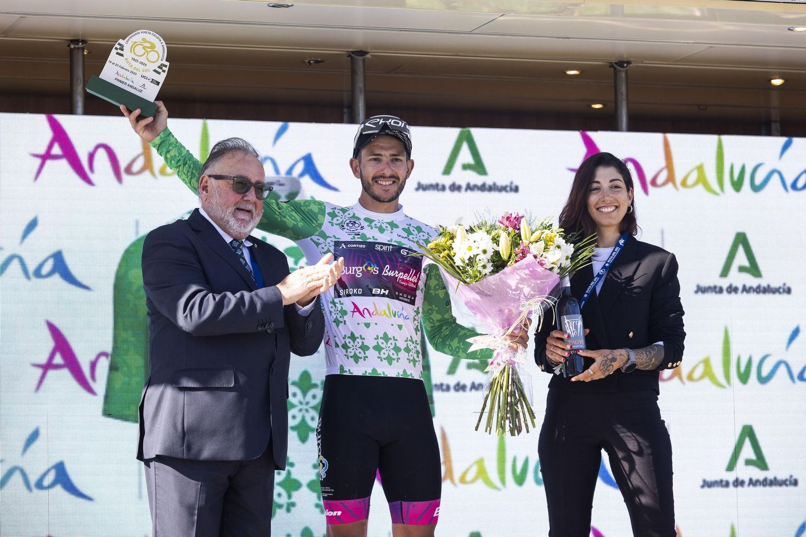 Diego Ugarte se impone en Alhaurín de la Torre en la etapa de la Vuelta a Andalucía