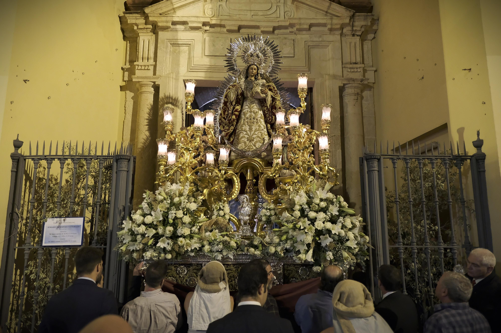 Las imágenes de la procesión de Madre de Dios del Rosario