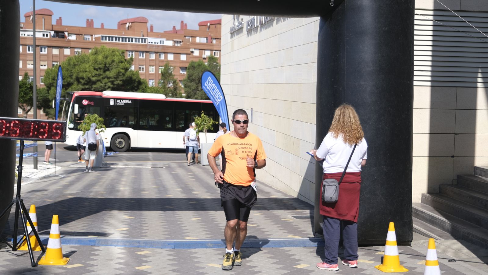 Imágenes de la II Carrera Sin Humo, en Almería