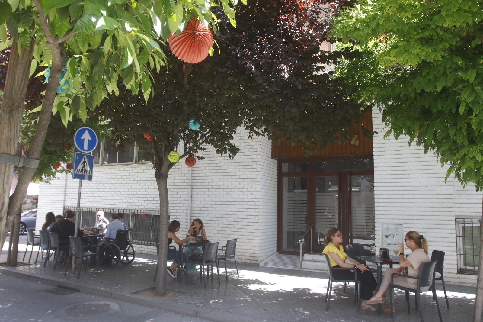 El decorado y el ambiente de Feria en el Centro de Córdoba y la Judería, en fotografías