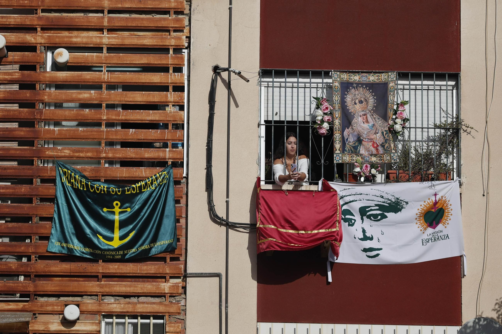 Las Tres Mil se empapa de Esperanza