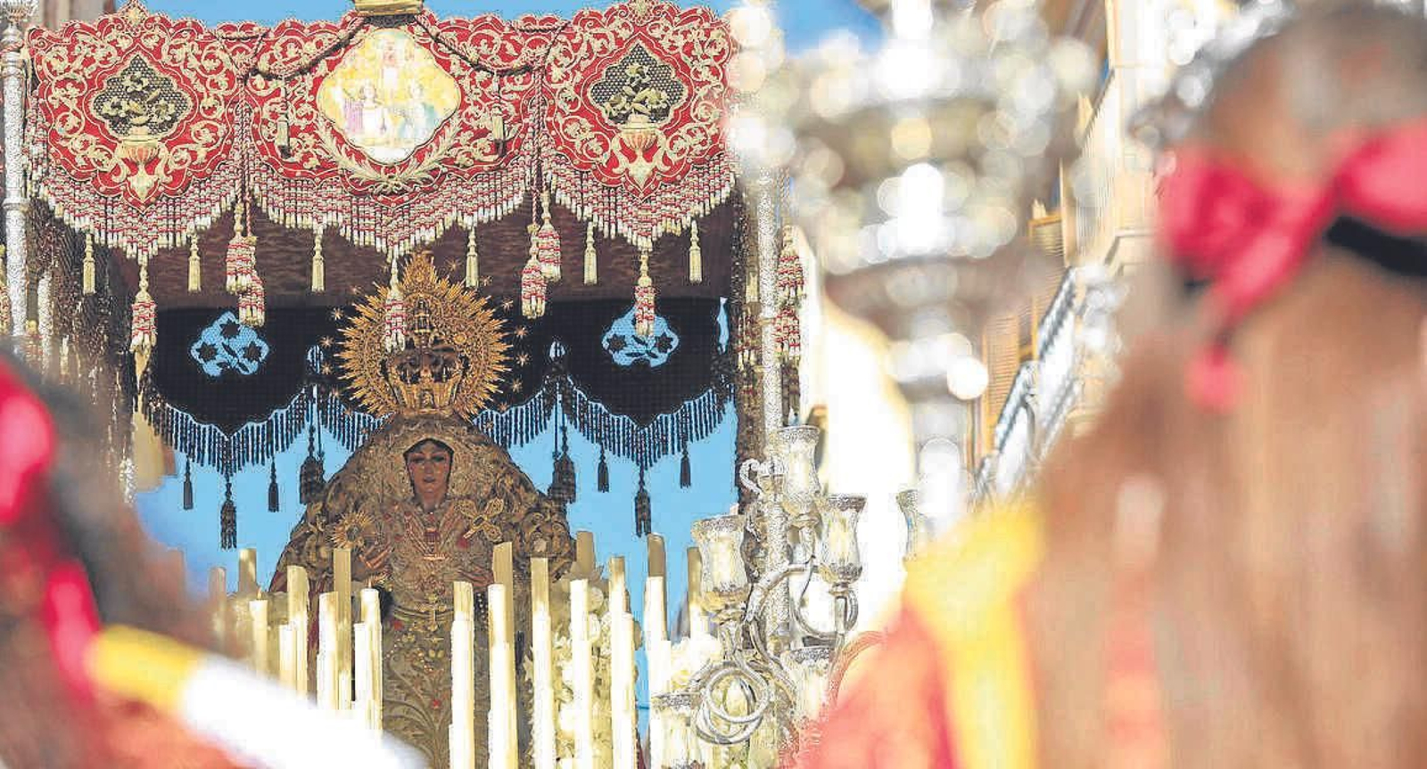 María Santísima de la O, en su transitar al centro histórico.