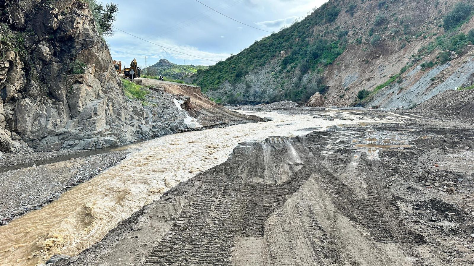 Almogía tras los destrozos