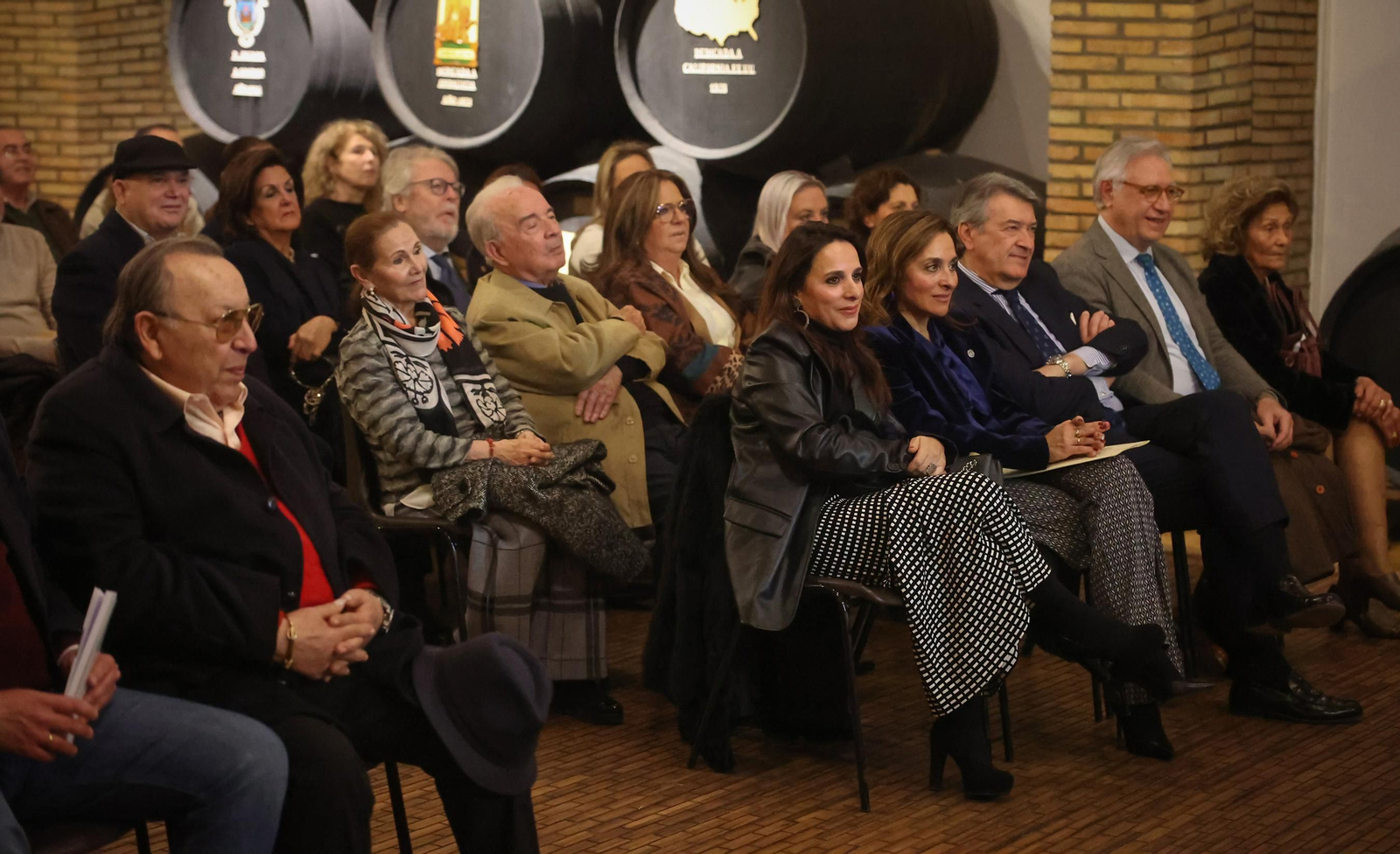 Así fue la presentación del libro de Fran Pereira 'De Chipén , sin ojana' biografía de El Gómez de Jerez