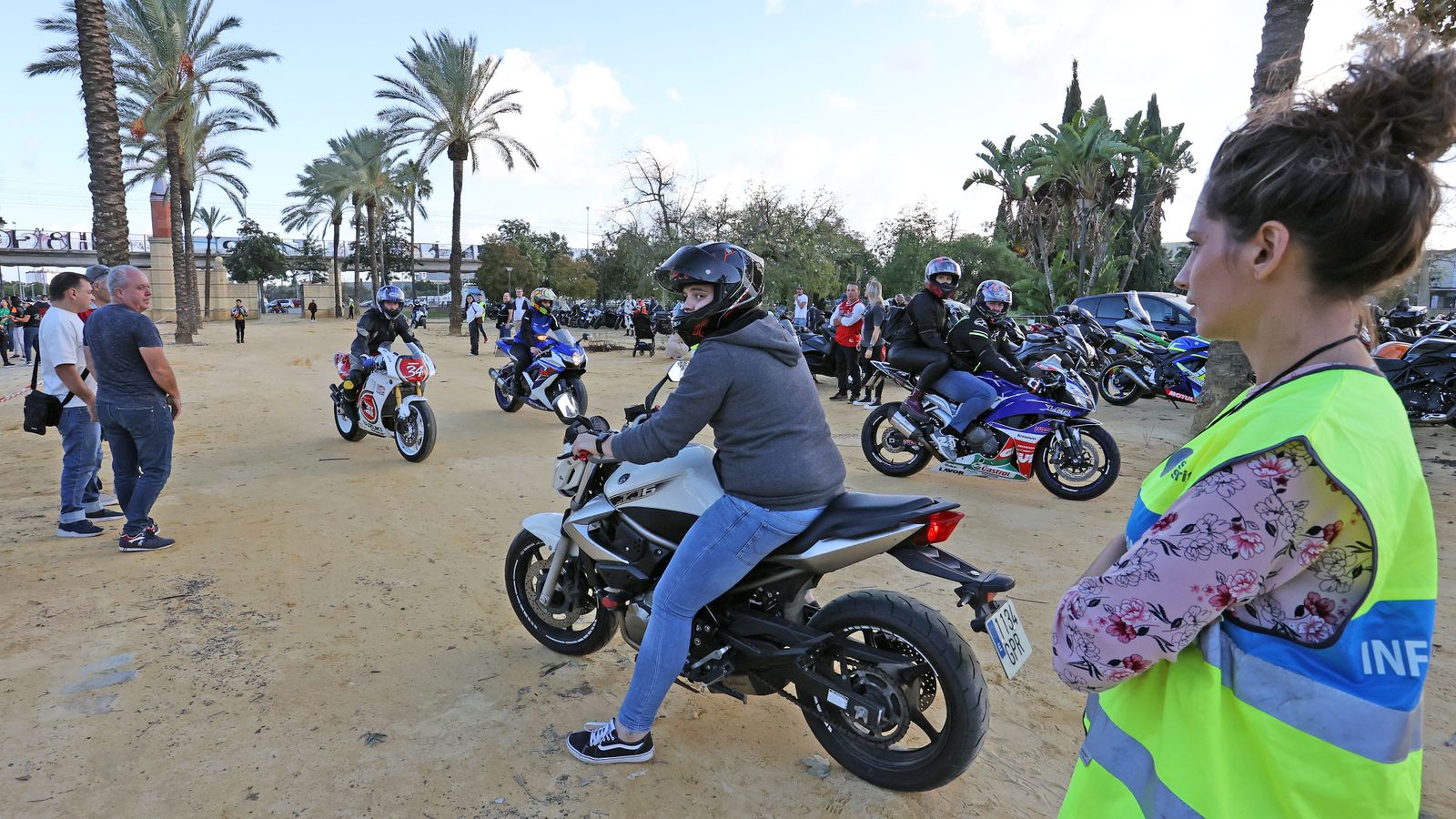 Caravana motera desde el Circuito de Jerez al Parque González Hontoria