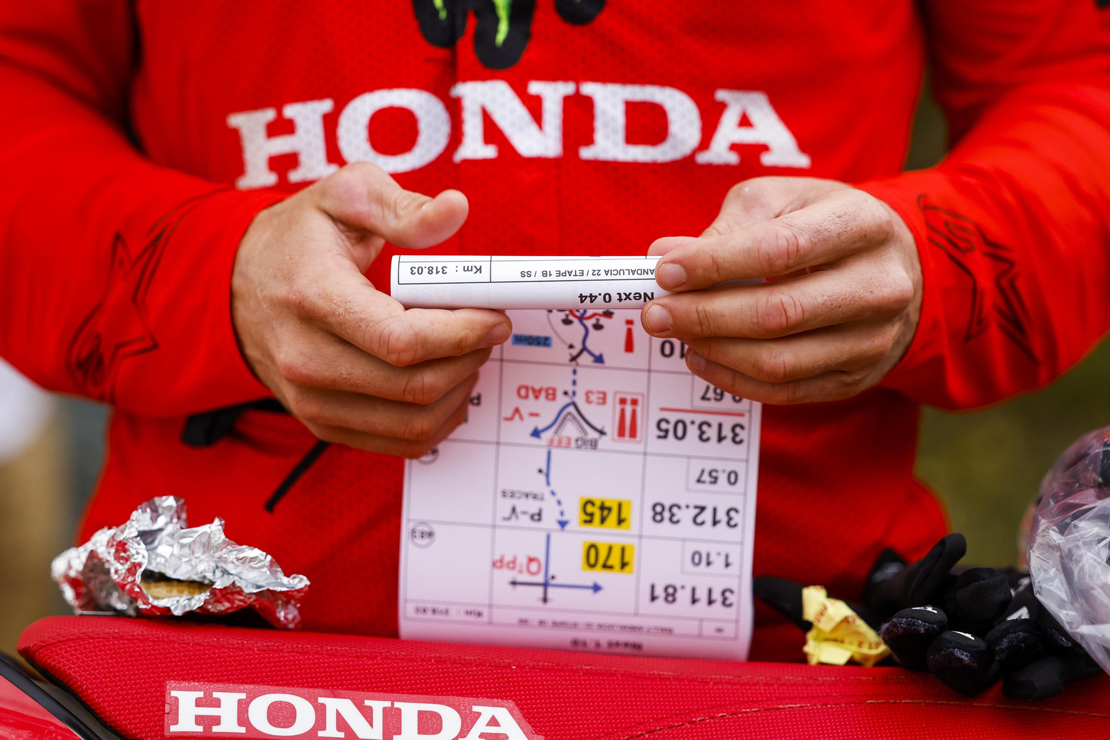 Andalucía Rally: las imágenes del 'Dakar' de Dos Hermanas | Día 2