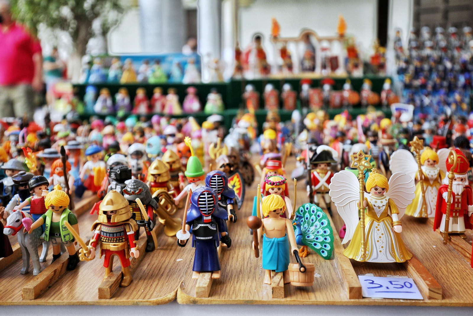 Las imágenes del Mercado de Antigüedades y Coleccionismo en el convento de Santo Domingo