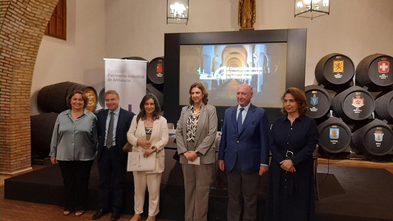 Autoridades asistentes al Congreso Internacional de Patrimonio Industrial y Obra Pública.