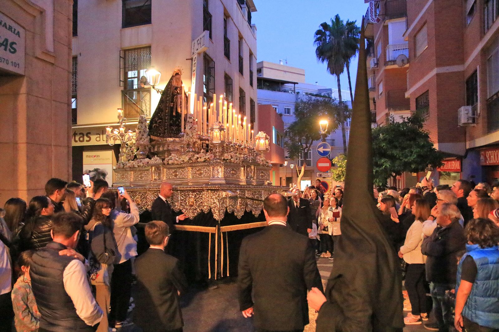 La procesión de la Soledad, imágenes