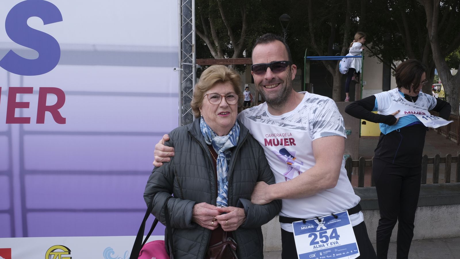 Imágenes de la Carrera de la Mujer 2023 en Almería