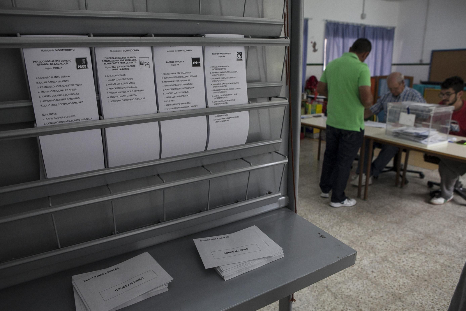 Imagen de archivo de un colegio electoral de la provincia en las municipales de 2015. Imagen de archivo de un colegio electoral de la provincia en las municipales de 2015.