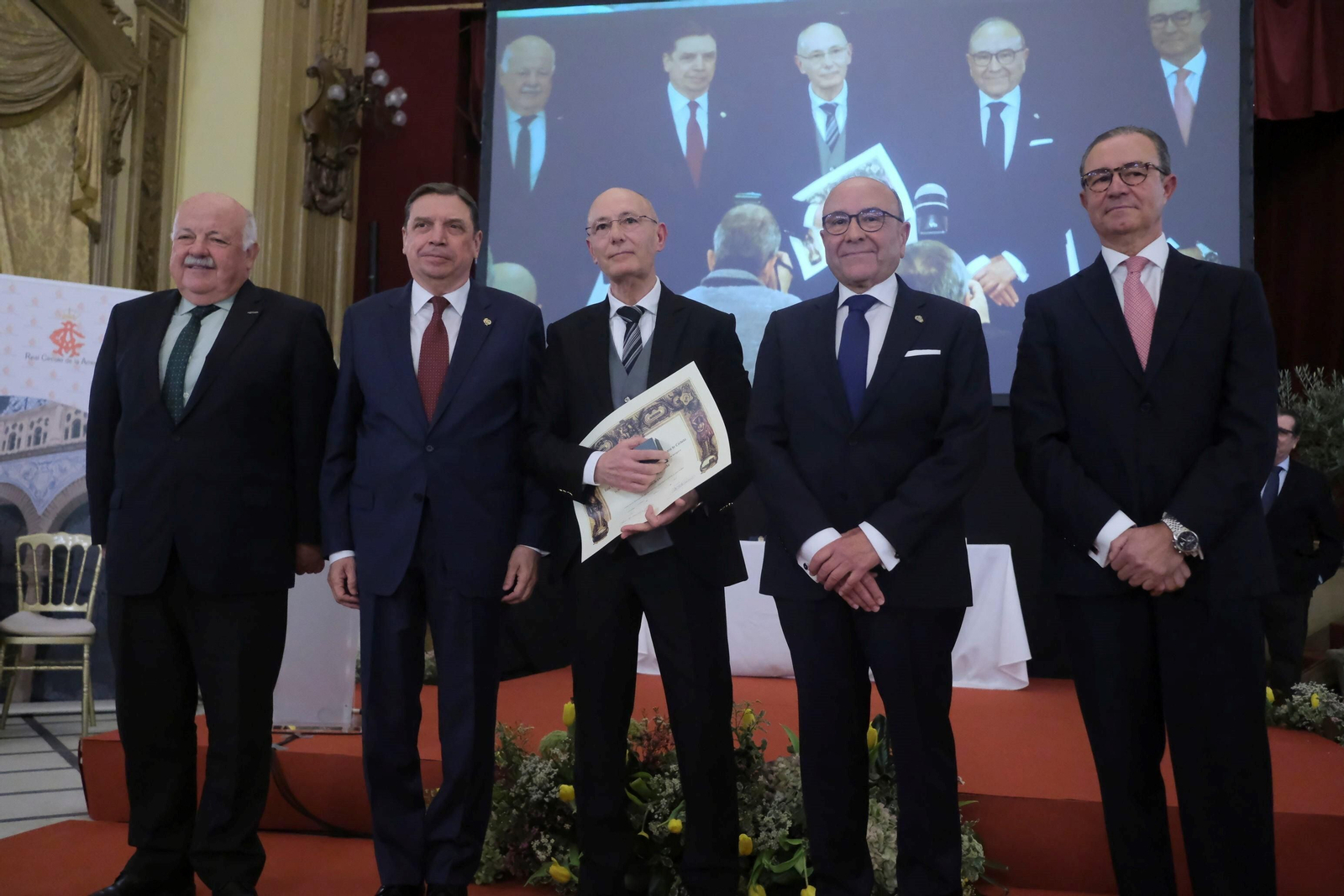 El Real Círculo de la Amistad de Córdoba entrega sus reconocimientos, en imágenes El Real Círculo de la Amistad de Córdoba entrega sus reconocimientos, en imágenes