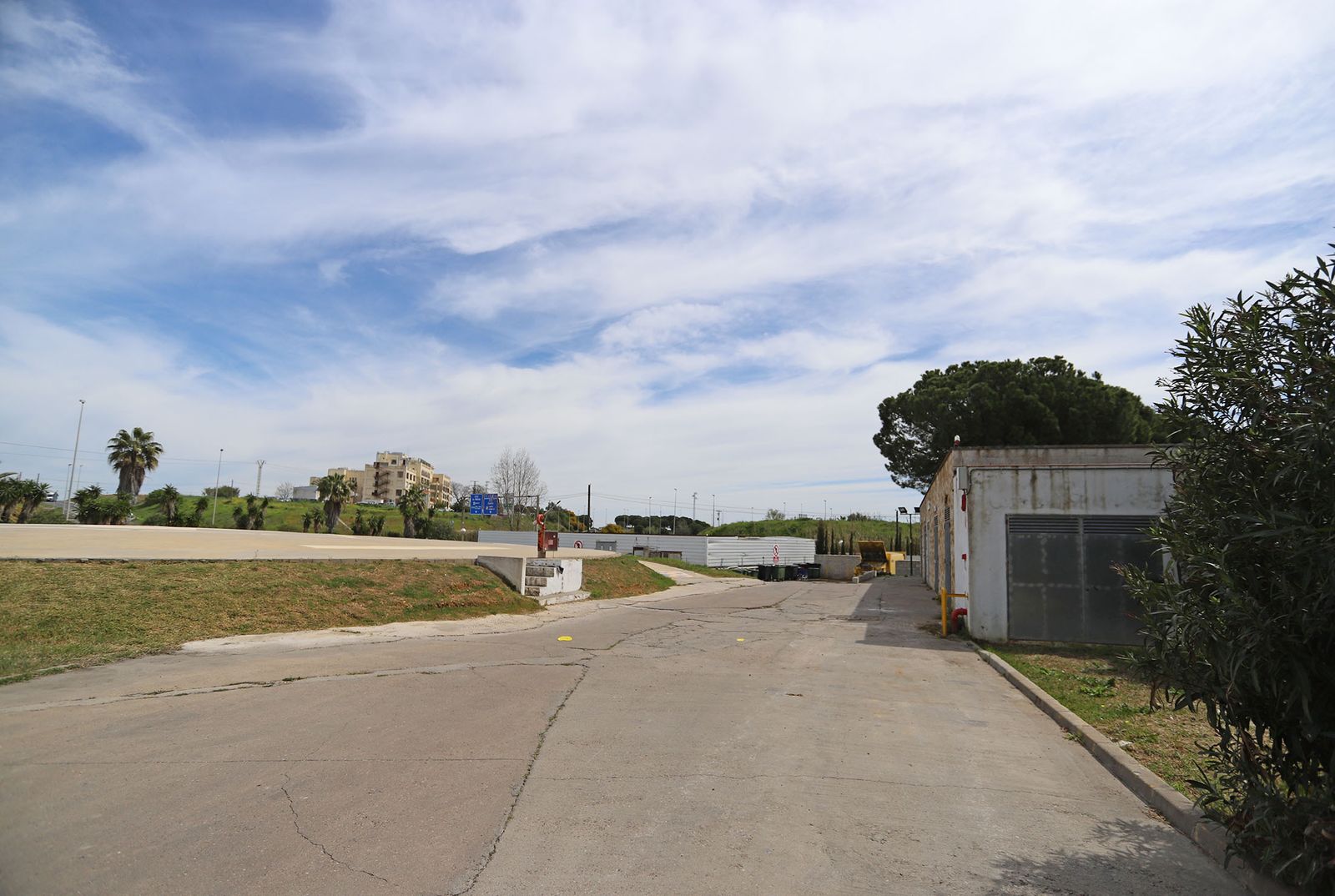 Zona del helipuerto del hospital Juan Ramón Jiménez.