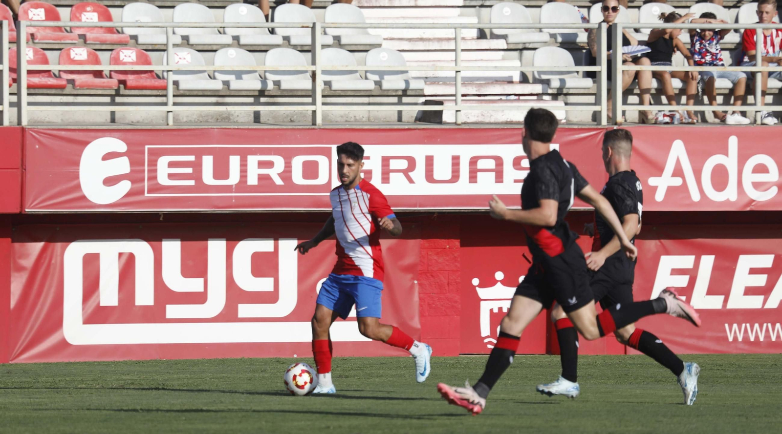 Las fotos del Algeciras CF -Sevilla Atlético de Primera Federación