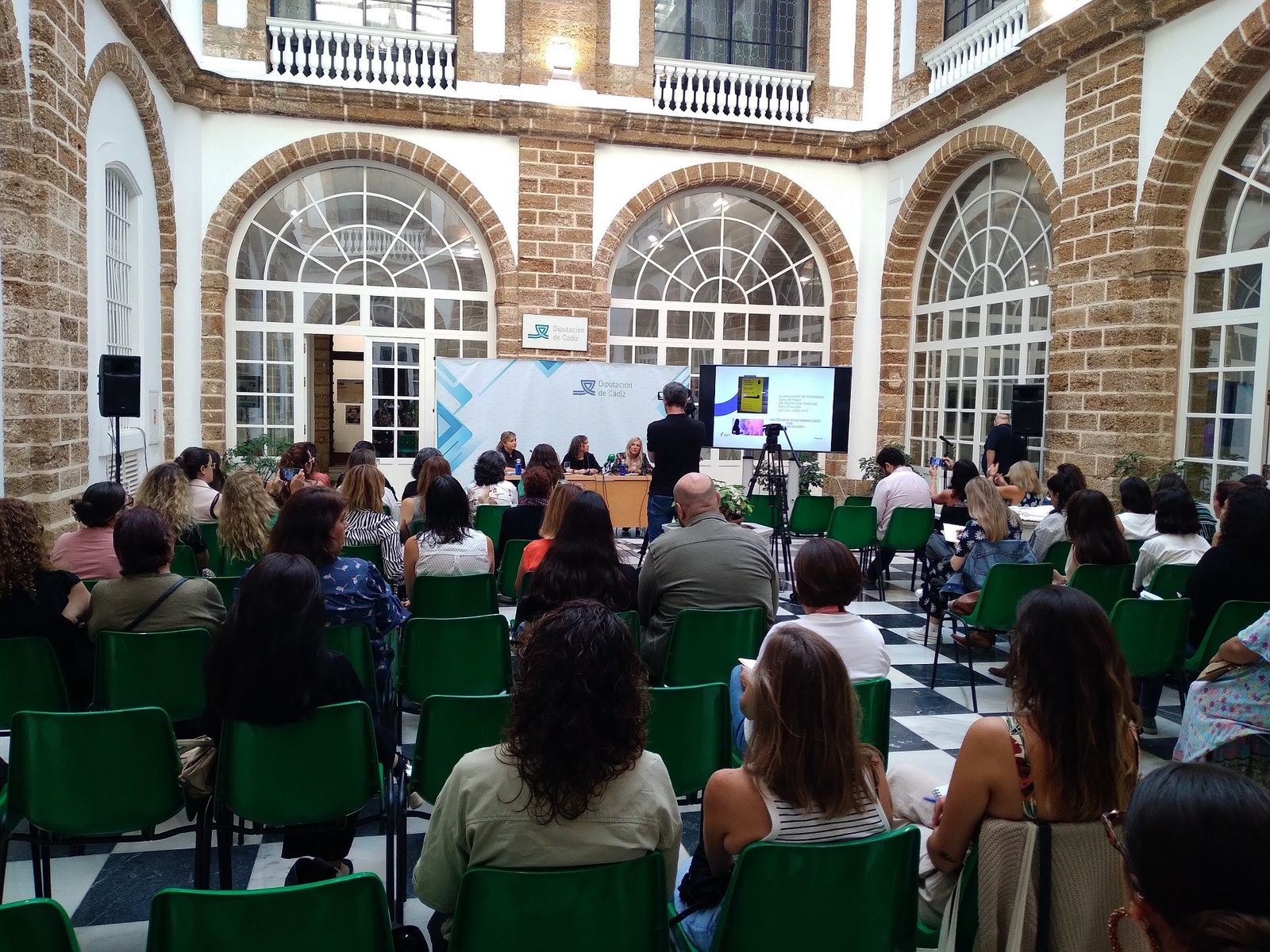 Un momento de la inauguración de las jornadas en el Palacio Provincial.