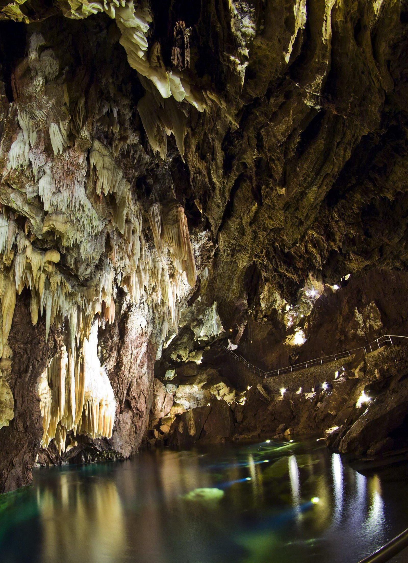Gruta de las Maravillas