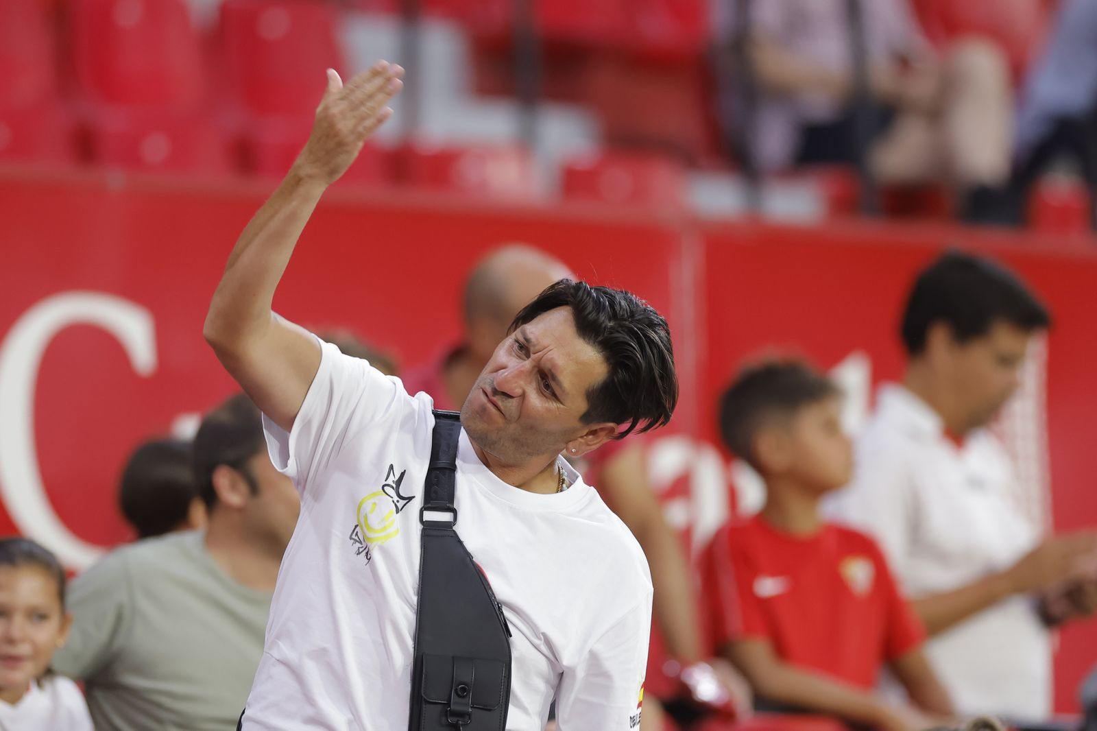 Búscate en las fotos del Sevilla fc-Girona