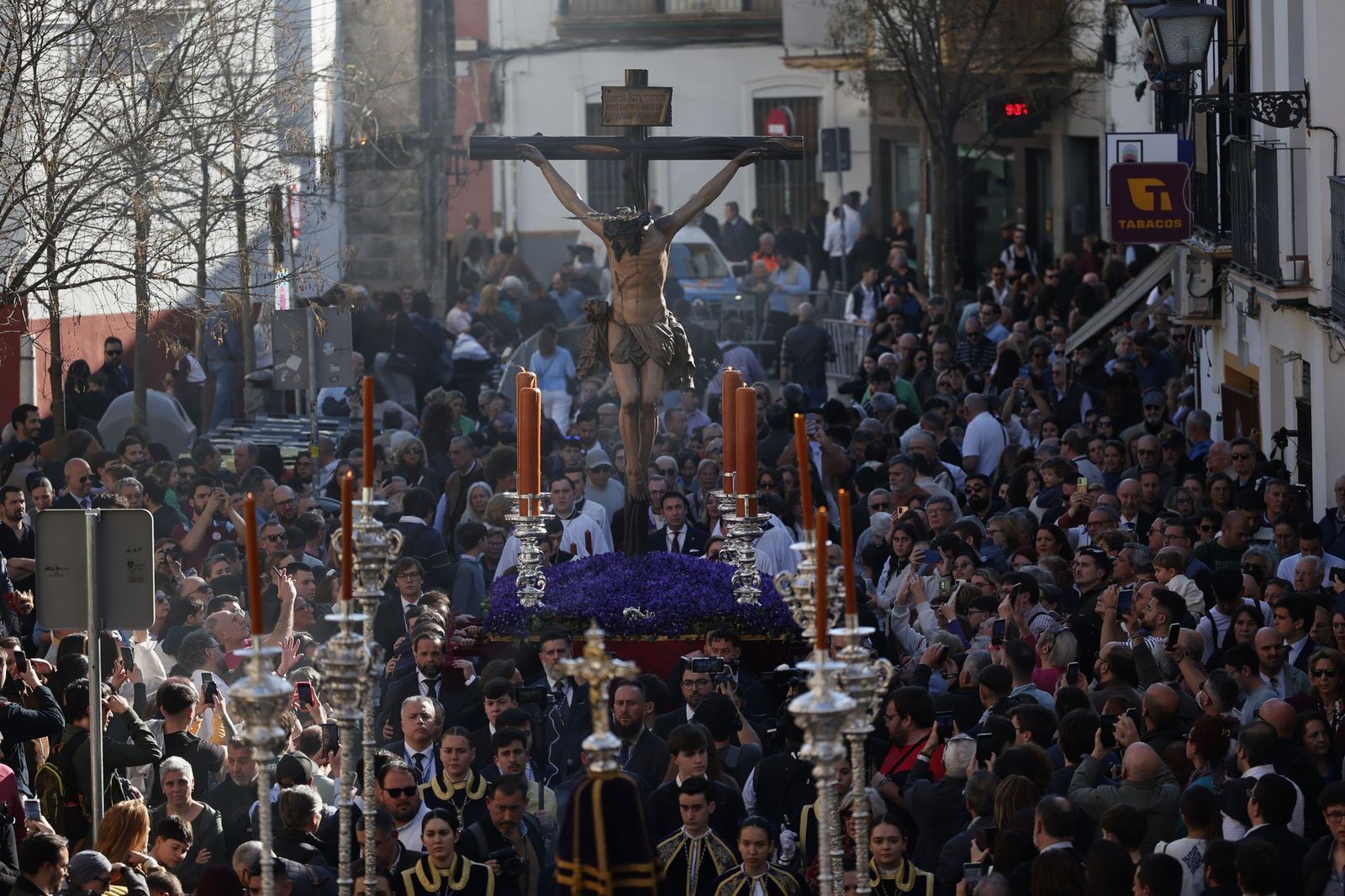 Las imágenes del Viacrucis de las Hermandades