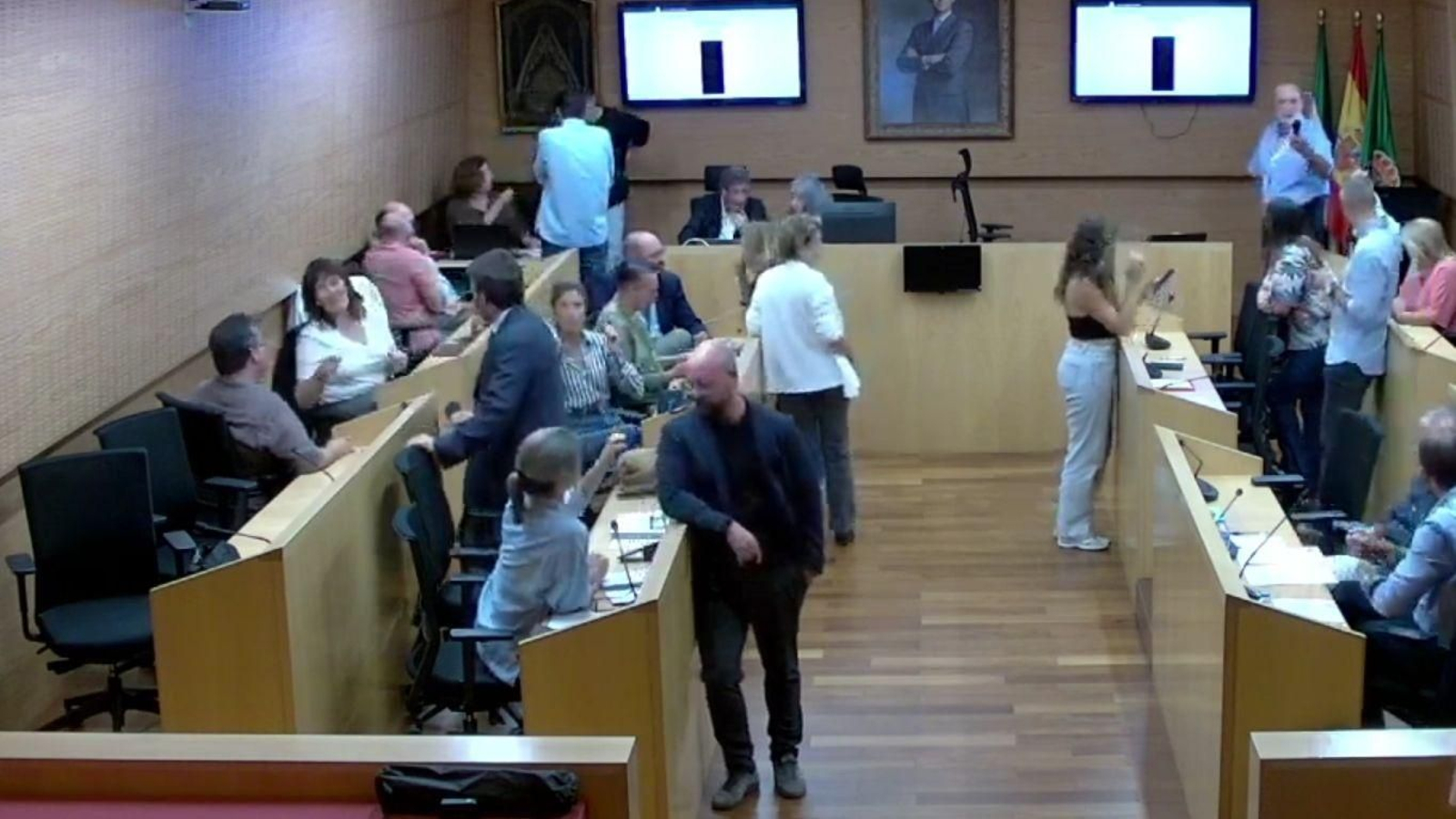 Una imagen de la sesion durante el paron sufrido por una avería.