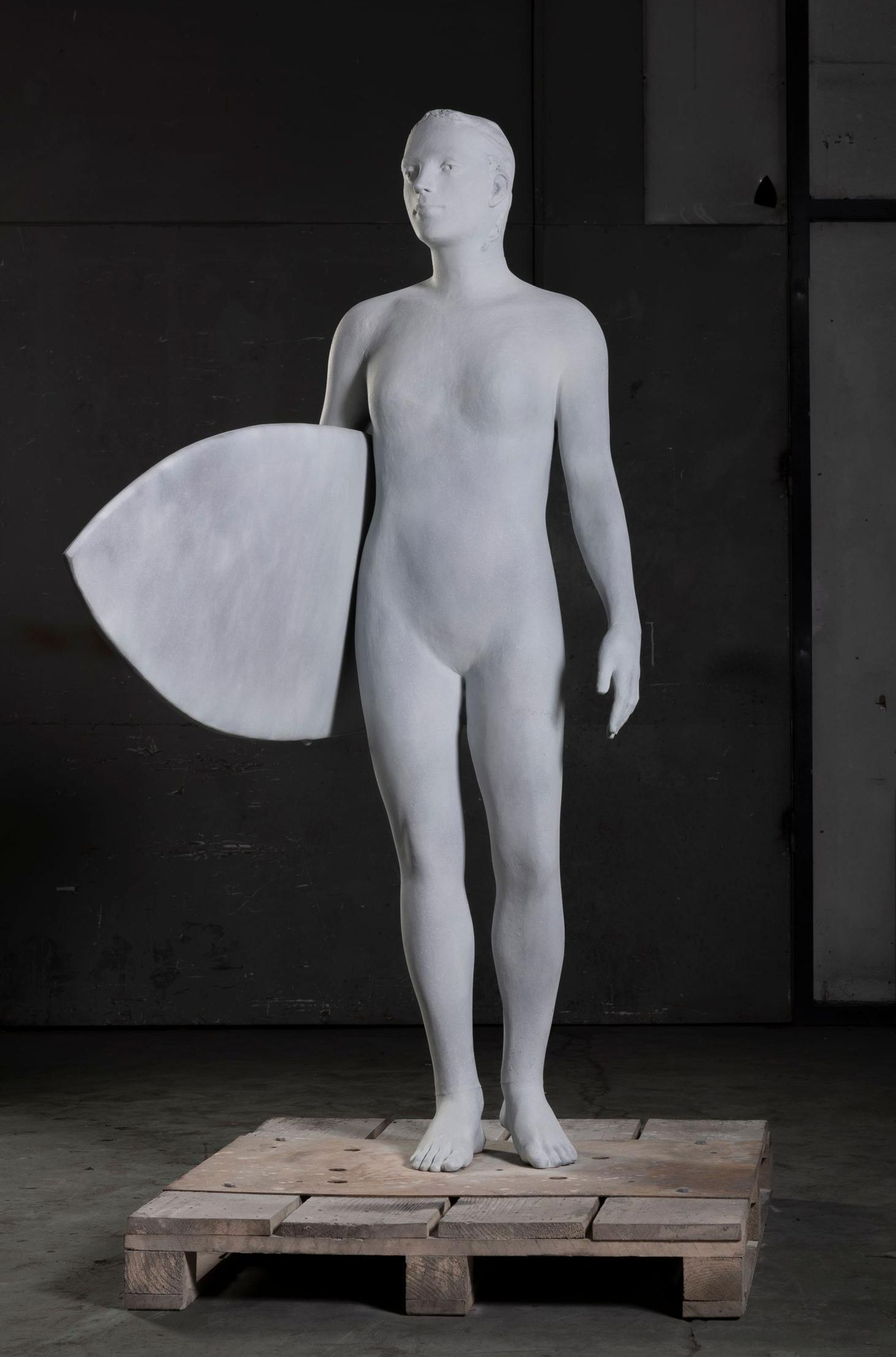 Una de las esculturas de Aurora Cañero.