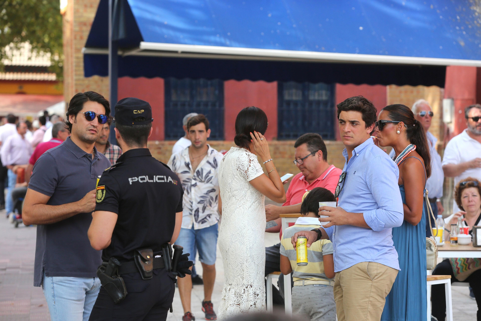 Ambiente en la Plaza de Toros de la Merced