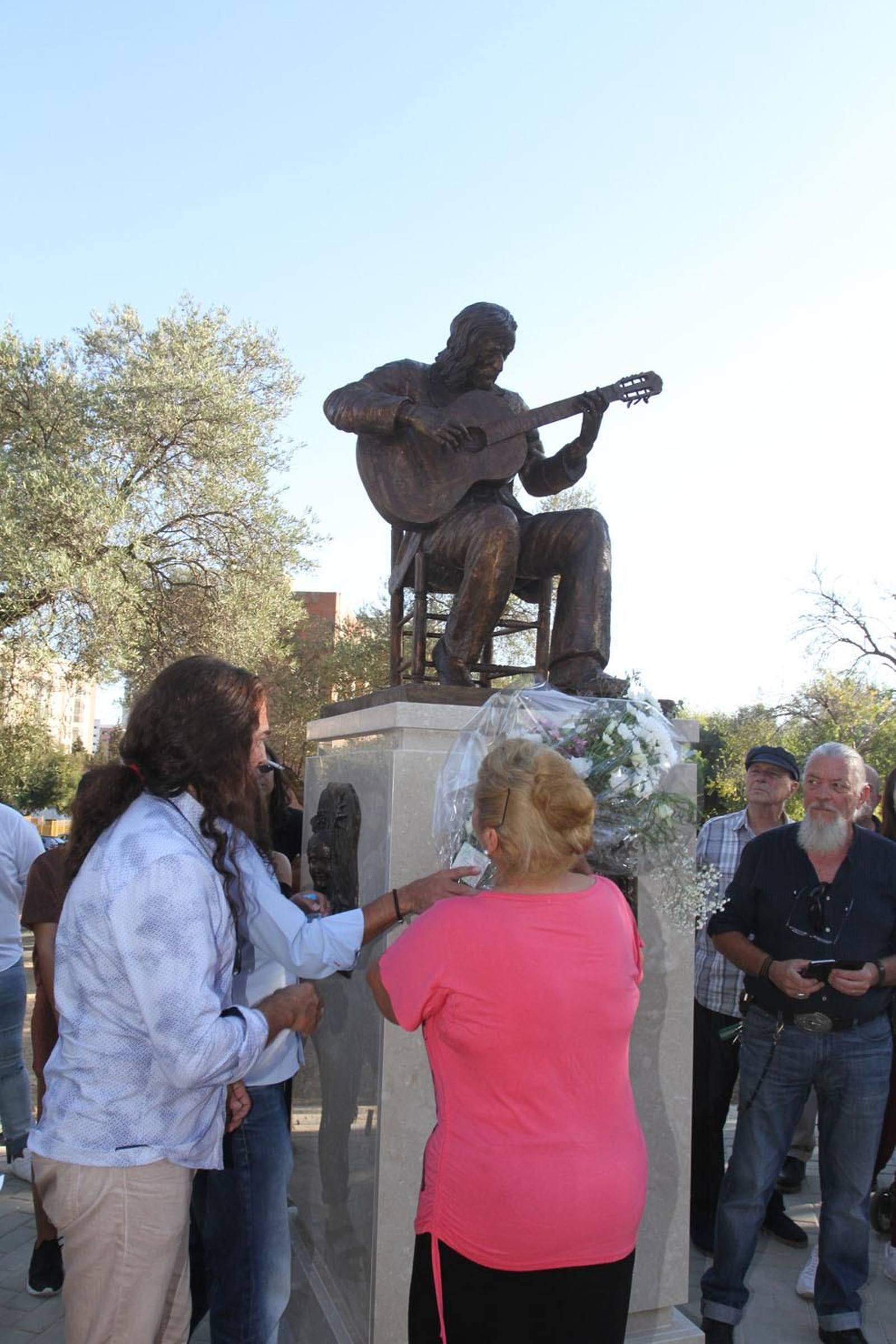 Inaguración del monumento al Niño Miguel.