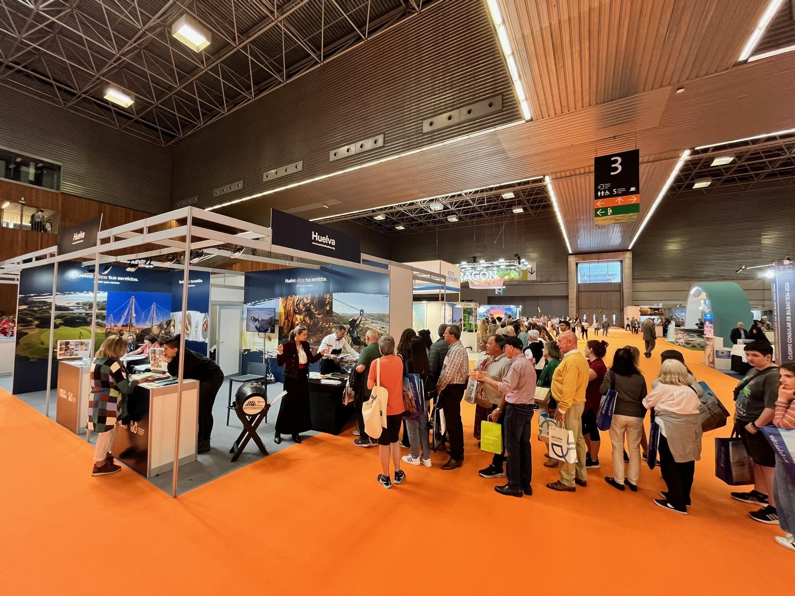 El stand de Huelva en Expovacaciones, en Bilbao.