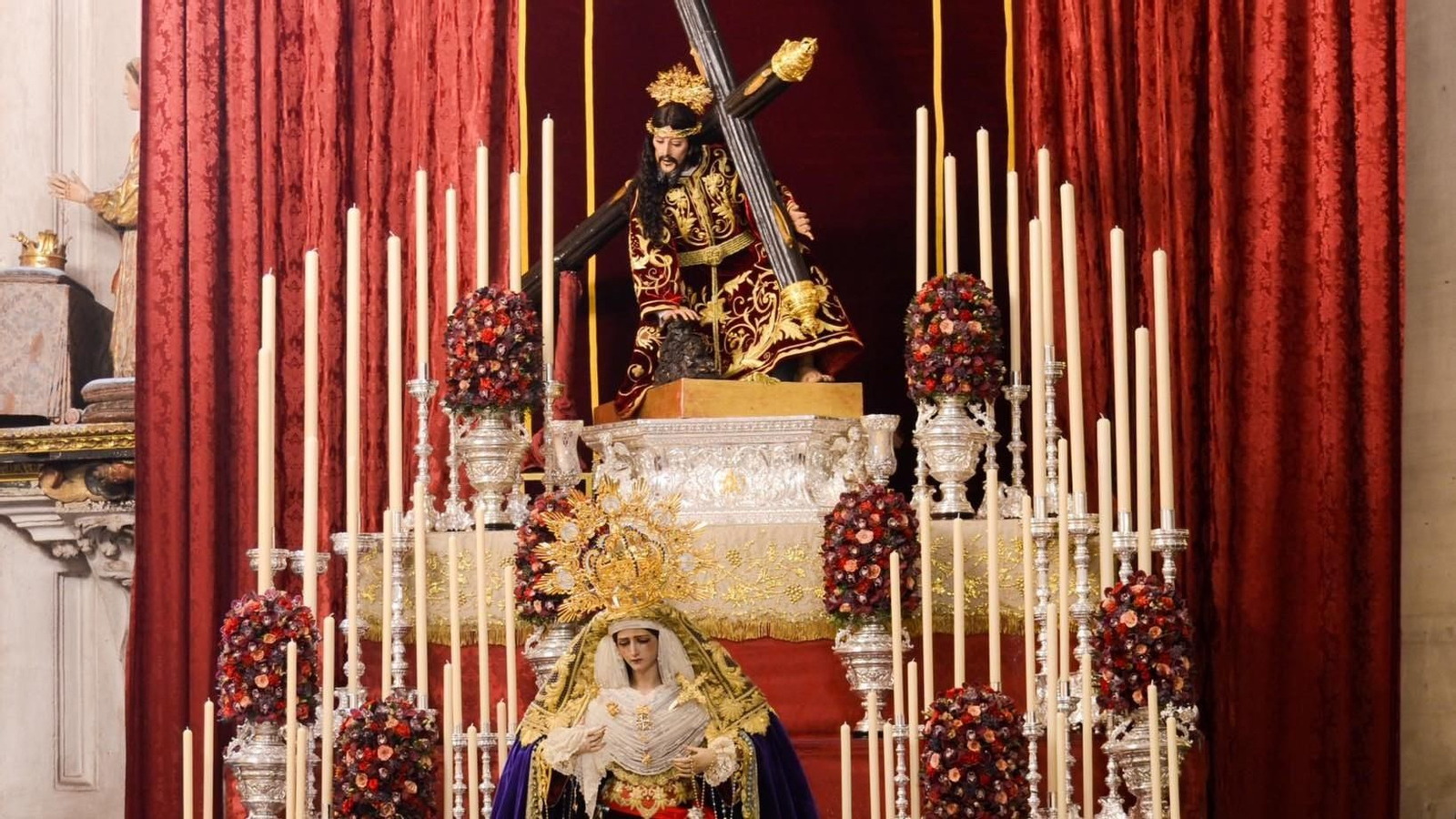 Fotogalería: Altar de Cultos Hermandad del Rosario 2025