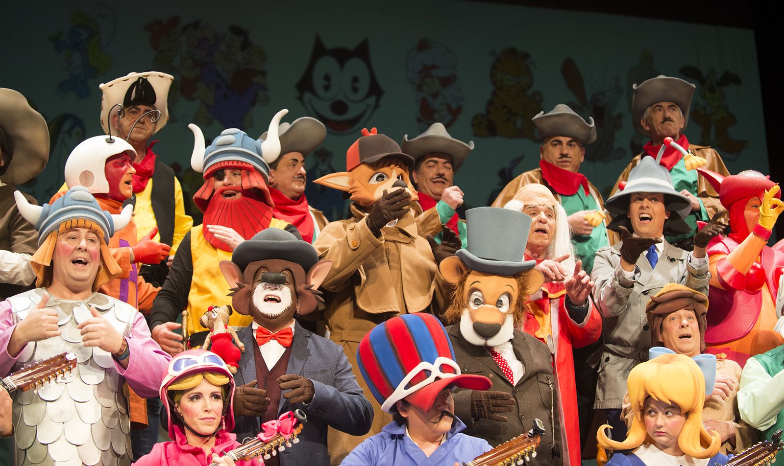 Las imágenes de la sexta función clasificatoria