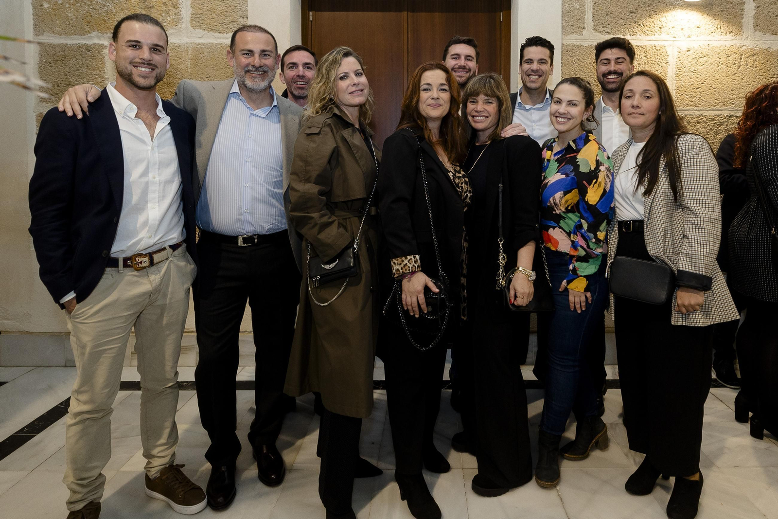 Las imágenes de la entrega del IX Premio 'Emilio López' a la comparsa de Jona 'El cementerio'